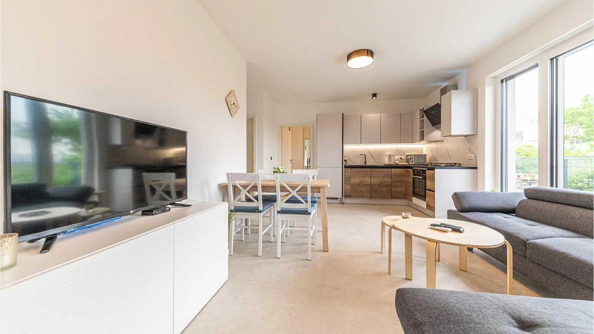 Stunning Apartment In Kastel Novi With Wifi Kastela