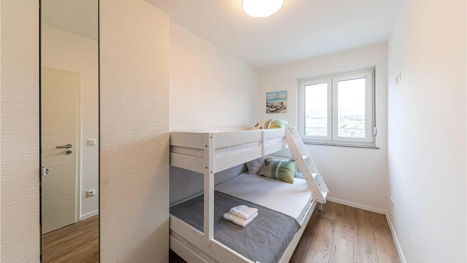 Stunning Apartment In Kastel Novi With Wifi Kastela